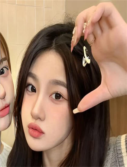 亚洲A片成人无码久久精品青桔_新婚人妻不戴套国产精品_国产草莓视频免费版安卓